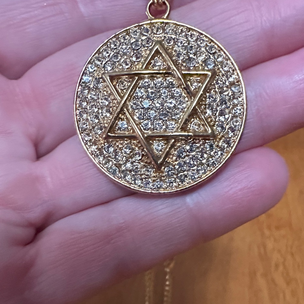 Star of David Goldtone and White Crystal Encrusted Pendant Necklace.